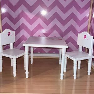 18” Doll White table and 2 chairs - Wood